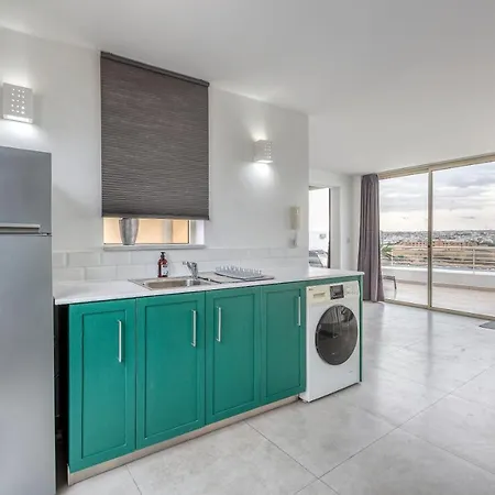 Διαμέρισμα 49/3 Seafront Duplex Penthouse In Βαλέτα