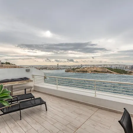 Lejlighed 49/3 Seafront Duplex Penthouse In
