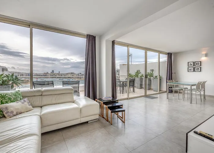 Daire 49/3 Seafront Duplex Penthouse In *