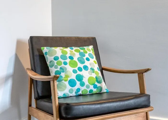 49/3 Seafront Duplex Penthouse In *