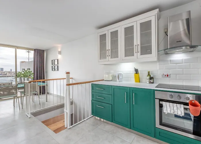 49/3 Seafront Duplex Penthouse In Daire *