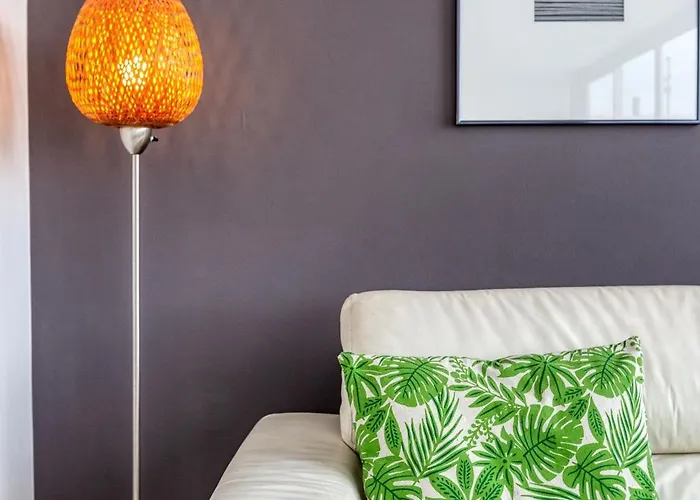 49/3 Seafront Duplex Penthouse In Daire Valletta