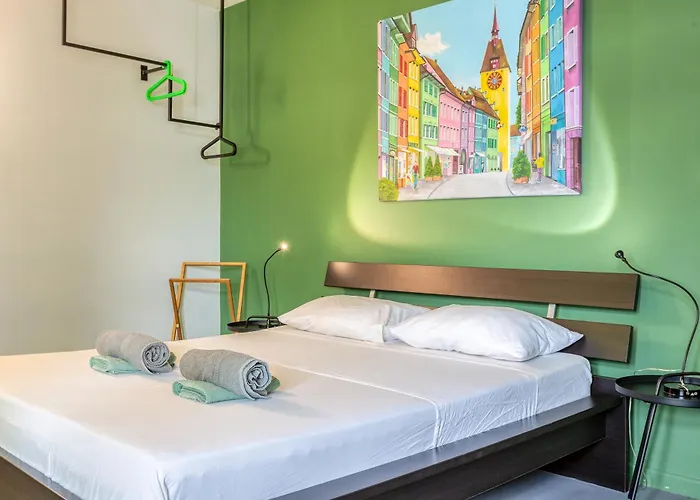 49/3 Seafront Duplex Penthouse In Valletta