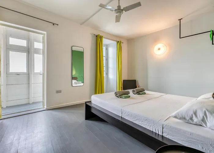 49/3 Seafront Duplex Penthouse In Διαμέρισμα Βαλέτα